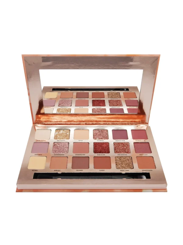 W7 Socialite - Image 2