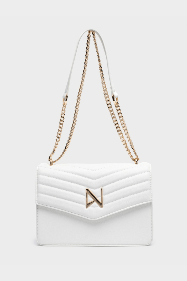 Nolah Mia White